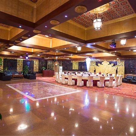 Wa King Town Hotel Гуанджоу Екстериор снимка