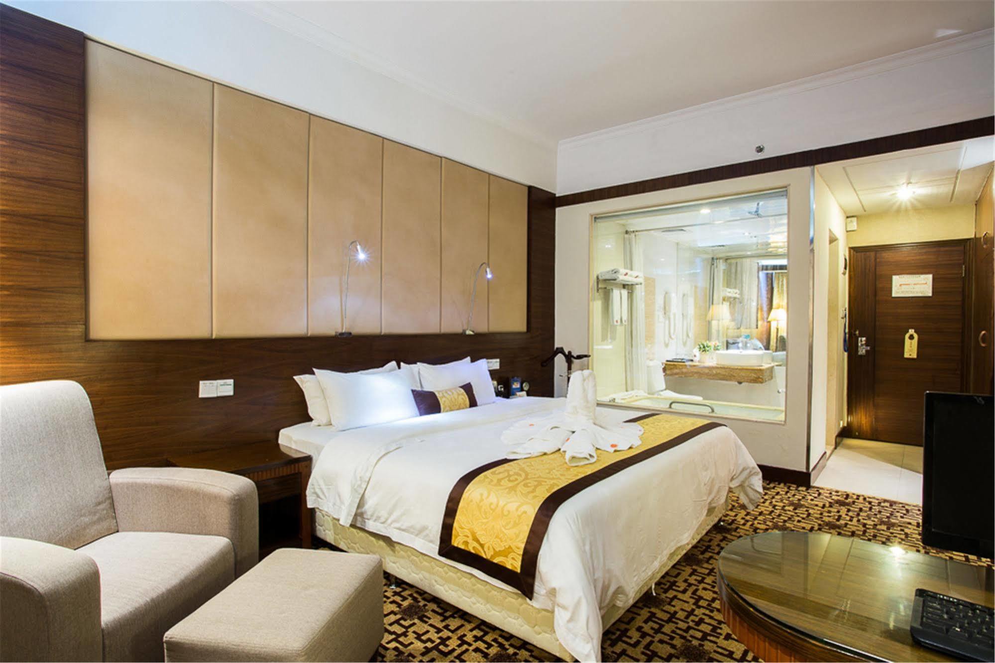 Wa King Town Hotel Гуанджоу Екстериор снимка