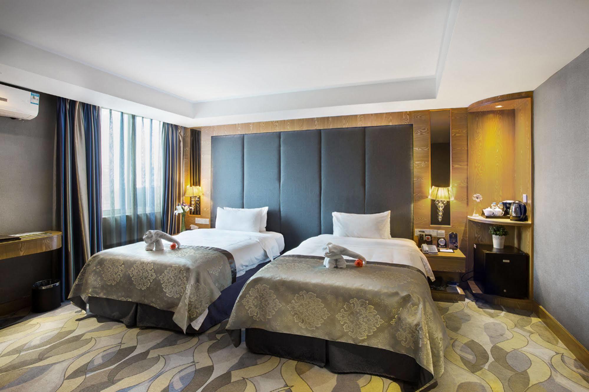 Wa King Town Hotel Гуанджоу Екстериор снимка