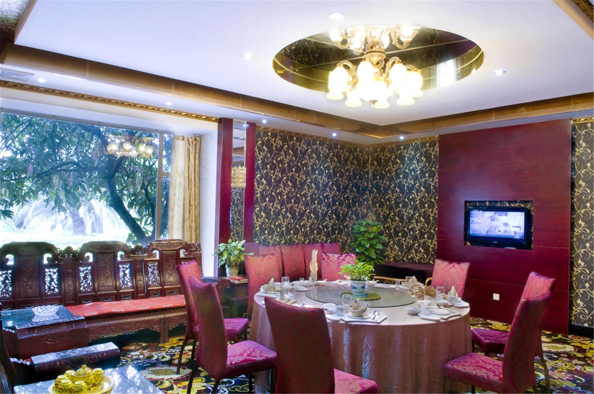 Wa King Town Hotel Гуанджоу Екстериор снимка