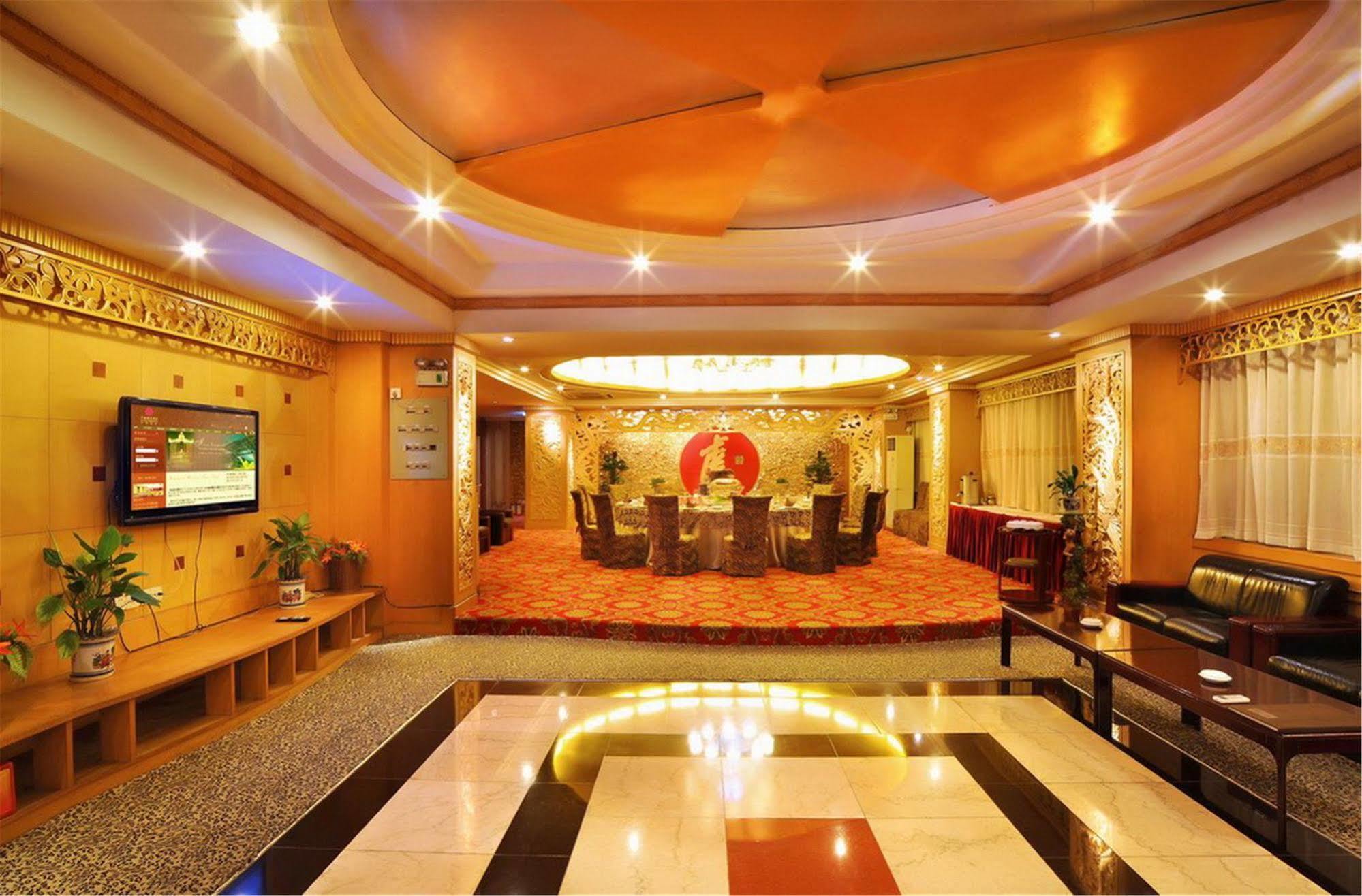 Wa King Town Hotel Гуанджоу Екстериор снимка