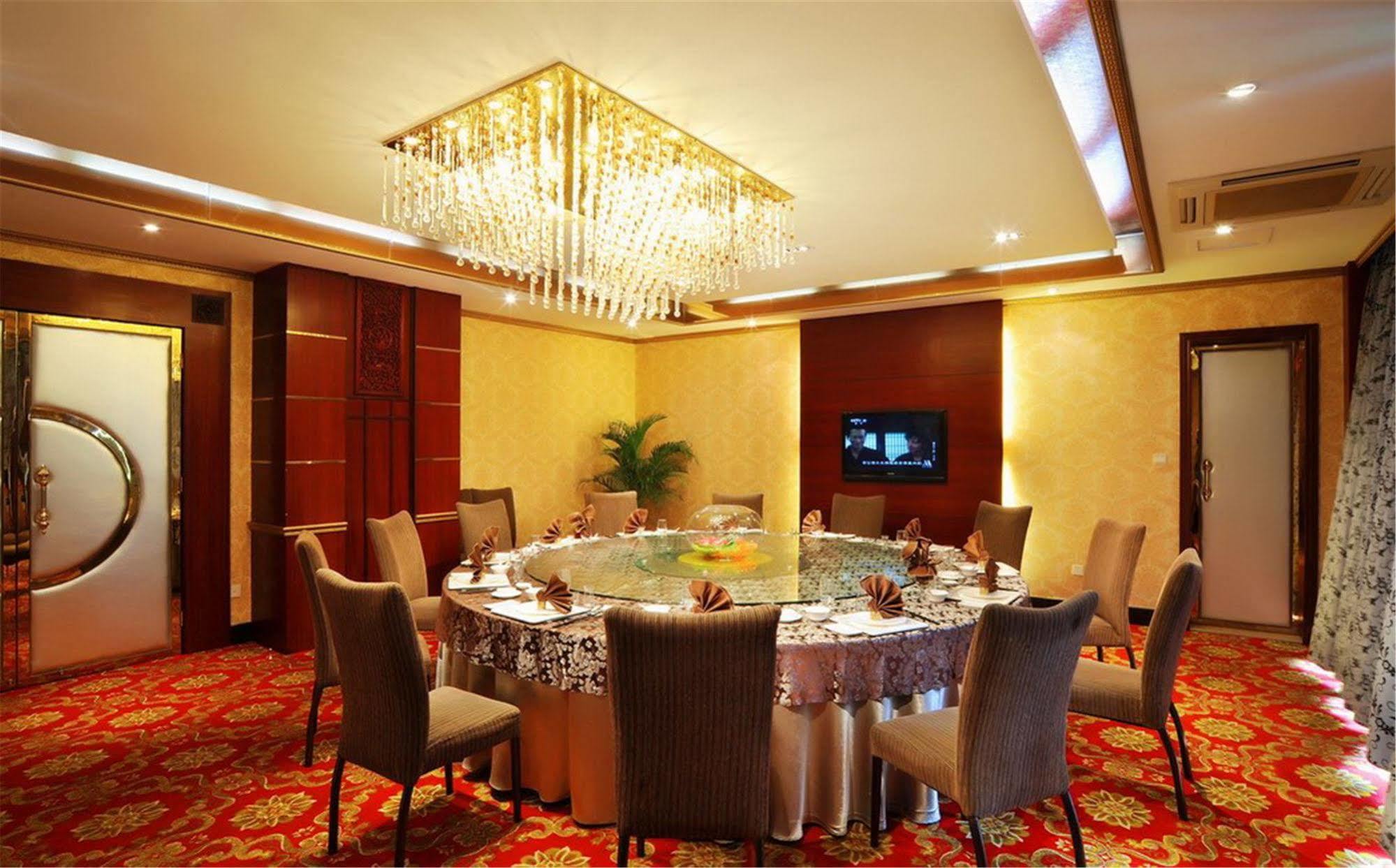 Wa King Town Hotel Гуанджоу Екстериор снимка